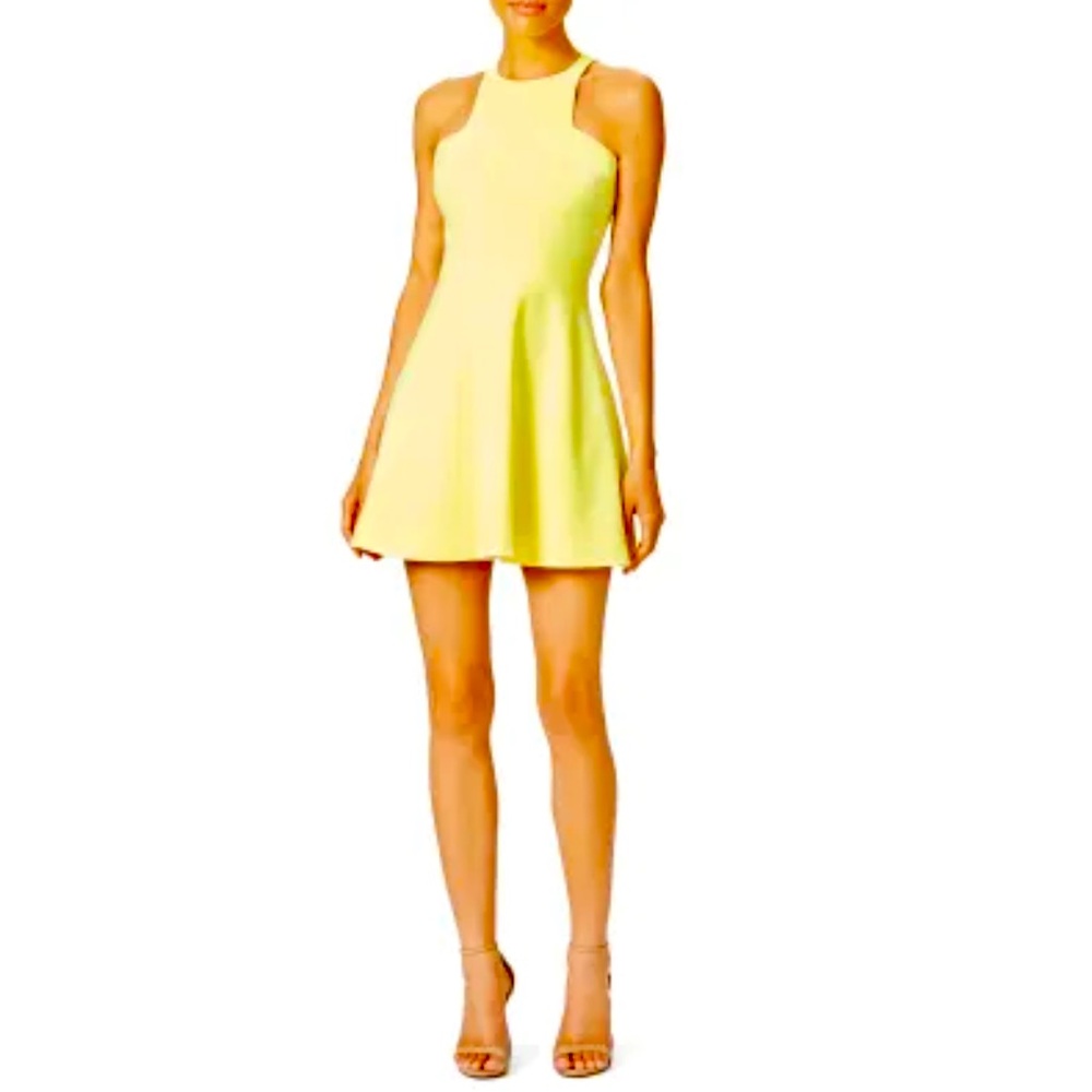 Elizabeth and James Yellow Dress 💛 4